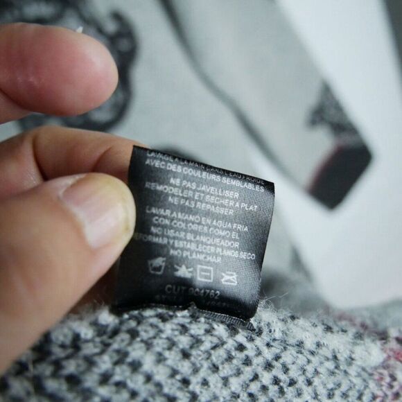 Maxsport Women's Size S Gray Black Sweater Cardigan Coat Big Paisley - Picture 7 of 12